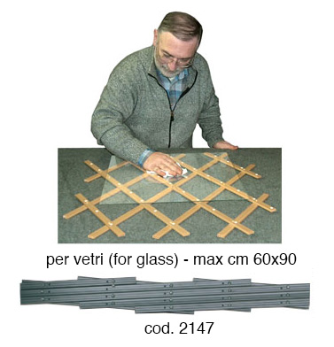 Rastezljiva PVC sprava za čiščenje stakla 60x90
